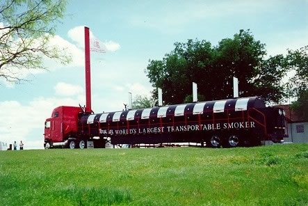 world-largest-transportable-smoker.jpg