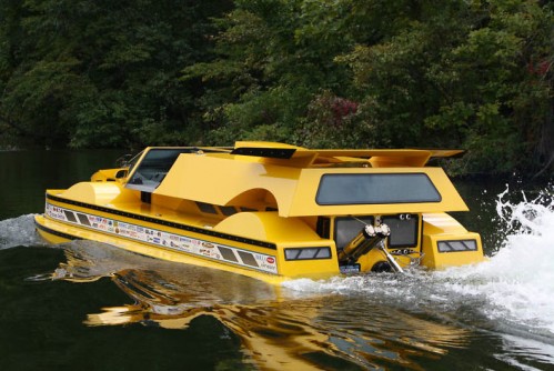 Rick Dobbertin a custom car builder made this amphibious vehicle